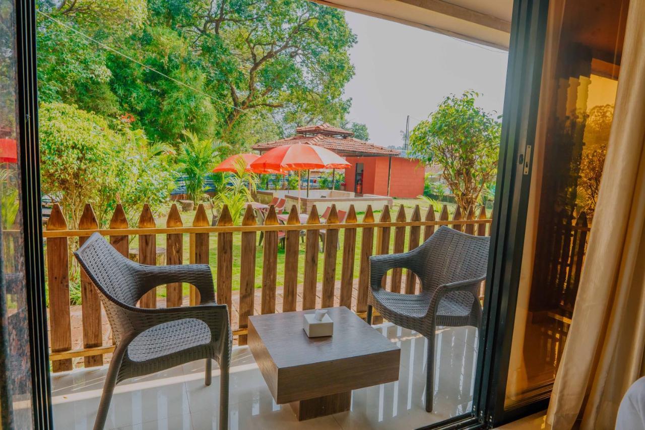 The Oak Woods Hotell Mahābaleshwar Exteriör bild