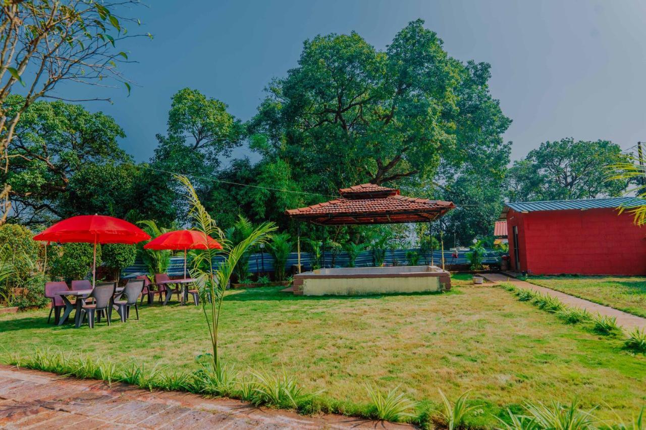 The Oak Woods Hotell Mahābaleshwar Exteriör bild